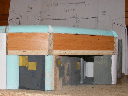 R 007.jpg
