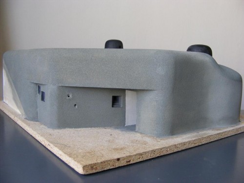 r 003.jpg
